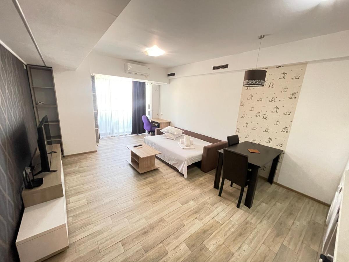 Mamaia Lake Apartments Constanta Bagian luar foto